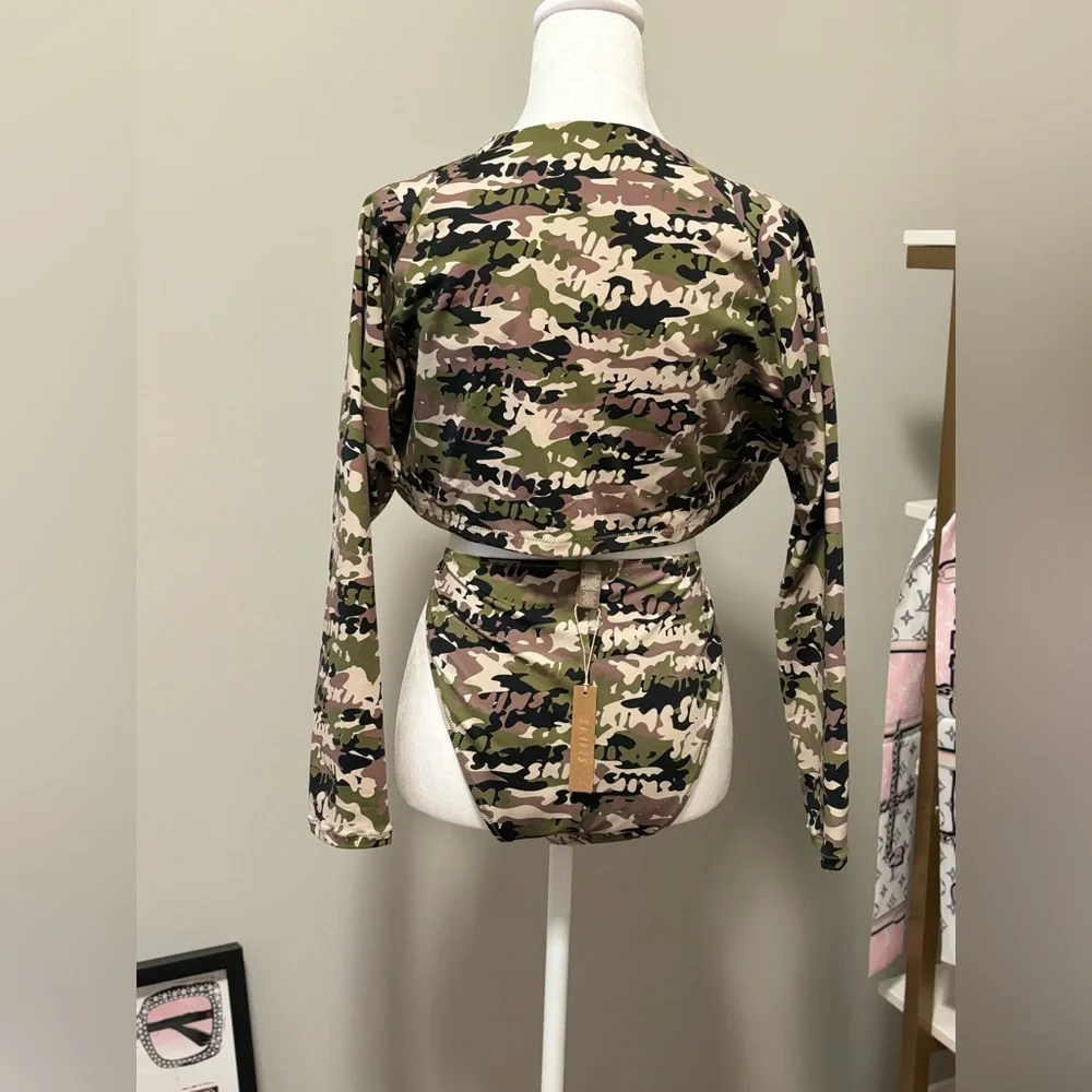 SKIMS low rise tie bikini bottom camo logo NWT